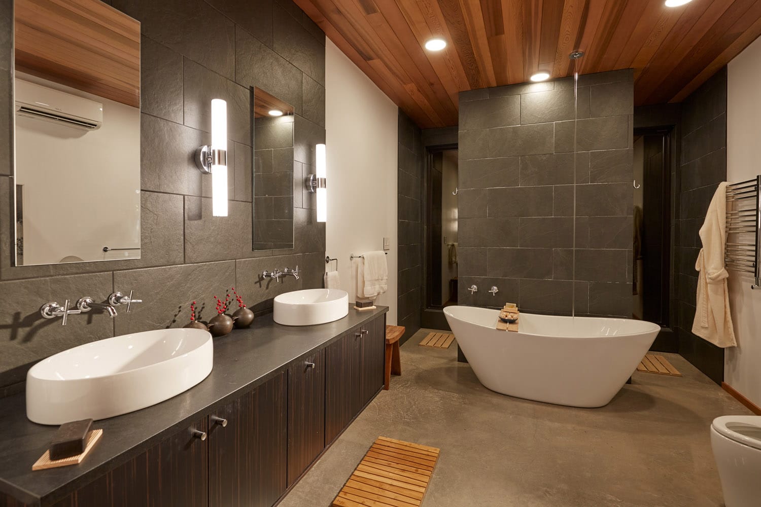 Master bathroom at Jeff Derebery’s custom Lindal Hestia home in the Texas Hill Country, Johnson City