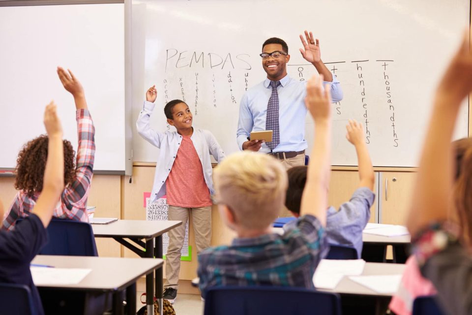 Team Teaching - Living Magazine