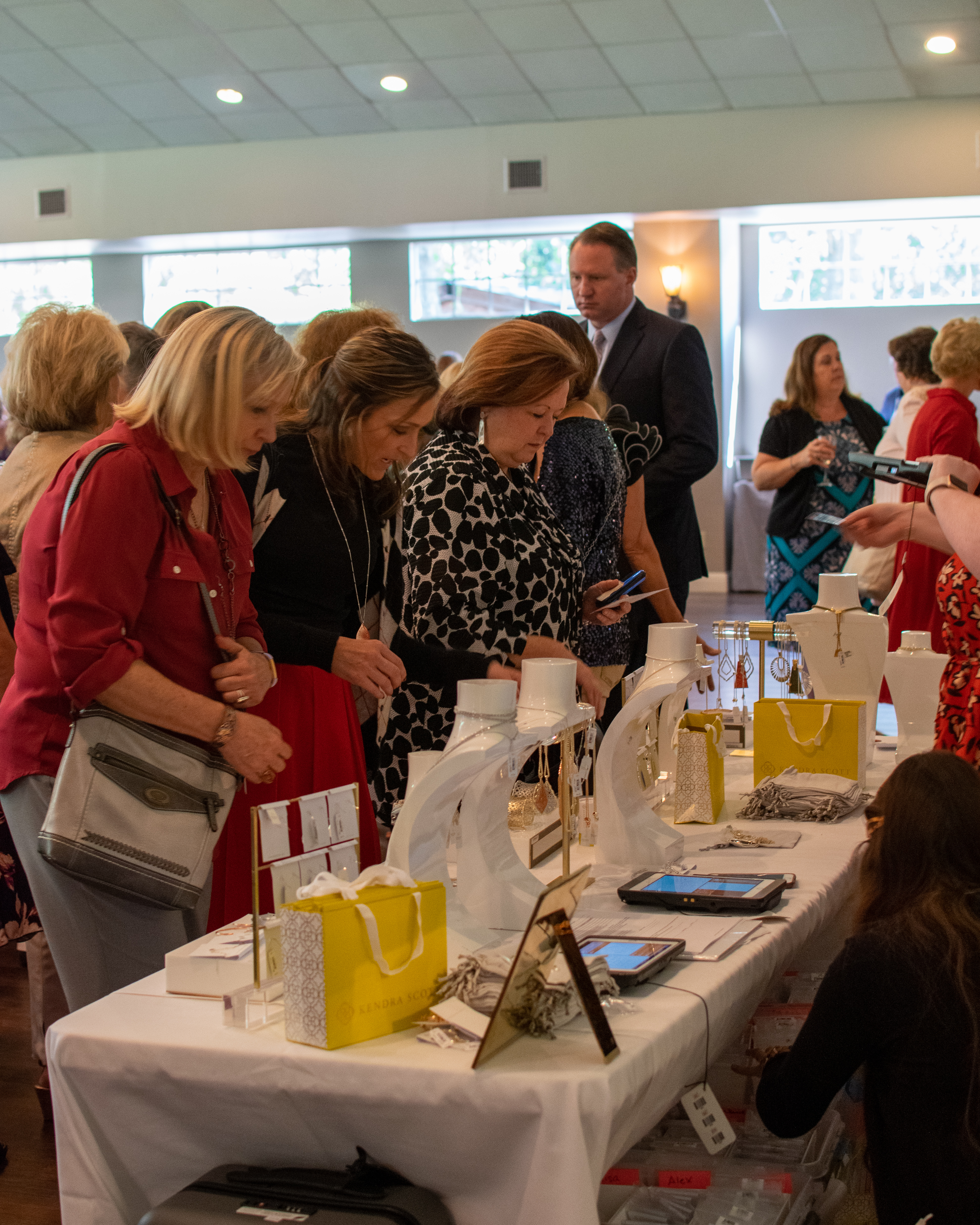 2019 Jeans & Jewels Luncheon Honors Donna Asbill and raises nearly $70,000