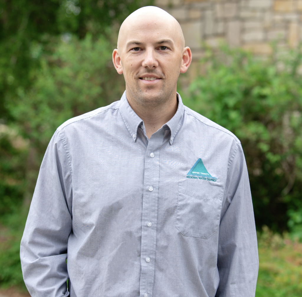 How to Use Water More Efficiently to Maintain a Beautiful Lawn Living